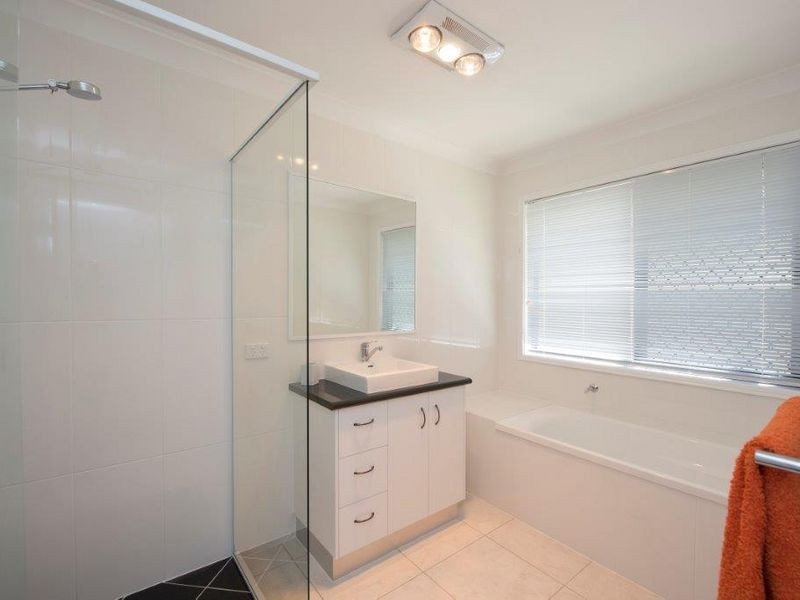 9 Peter Corones Drive, Kirkwood QLD 4680