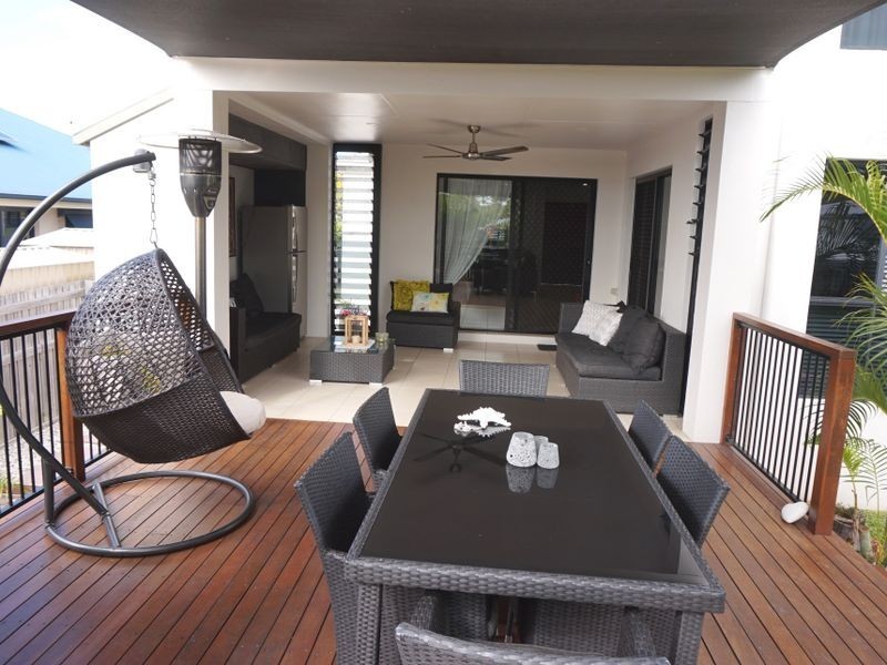16 Tina Drive, Tannum Sands QLD 4680