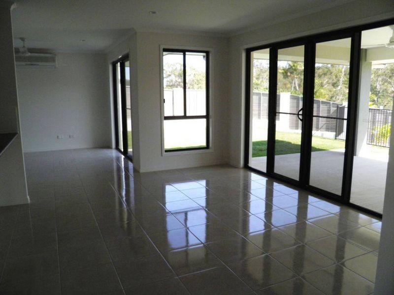 17 RICHARD STREET, Boyne Island QLD 4680