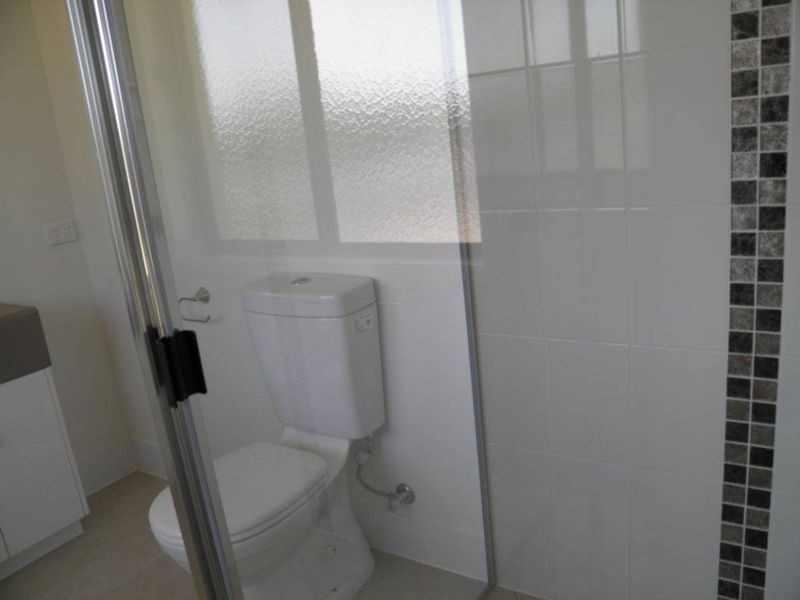 17 RICHARD STREET, Boyne Island QLD 4680