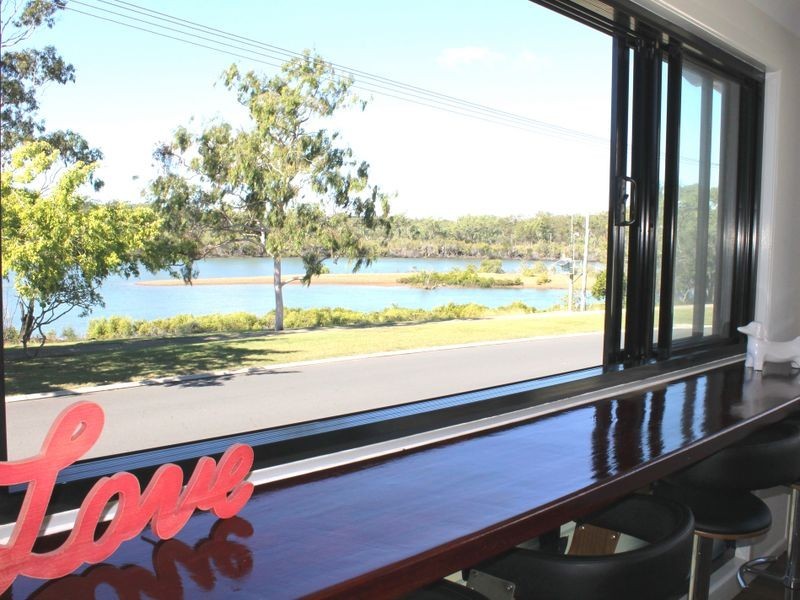79 Tarcoola Drive, Boyne Island QLD 4680