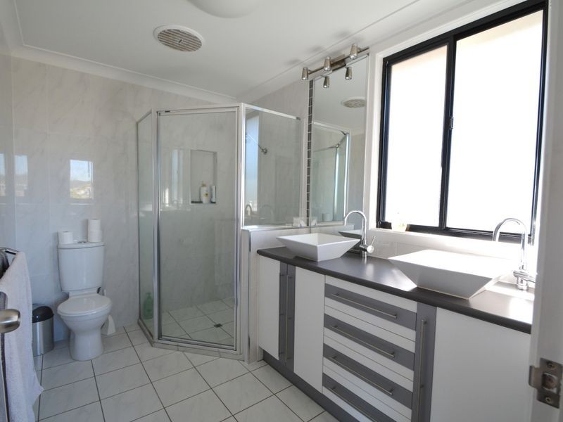 79 Tarcoola Drive, Boyne Island QLD 4680