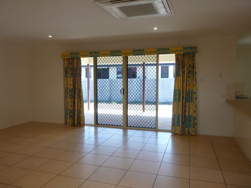 25 Longreach Court, Tannum Sands QLD 4680