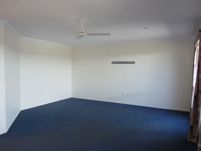 25 Longreach Court, Tannum Sands QLD 4680