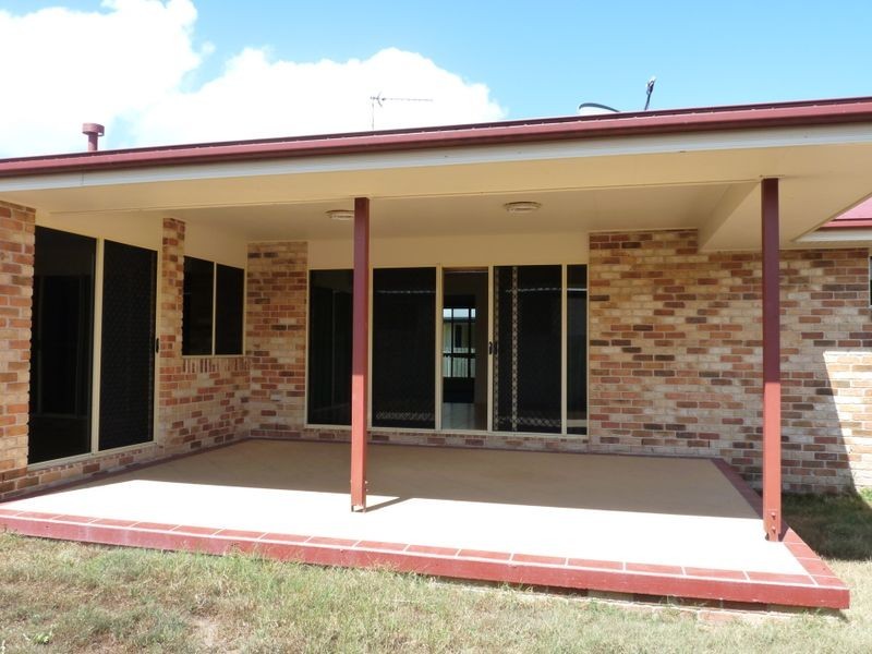 25 Longreach Court, Tannum Sands QLD 4680