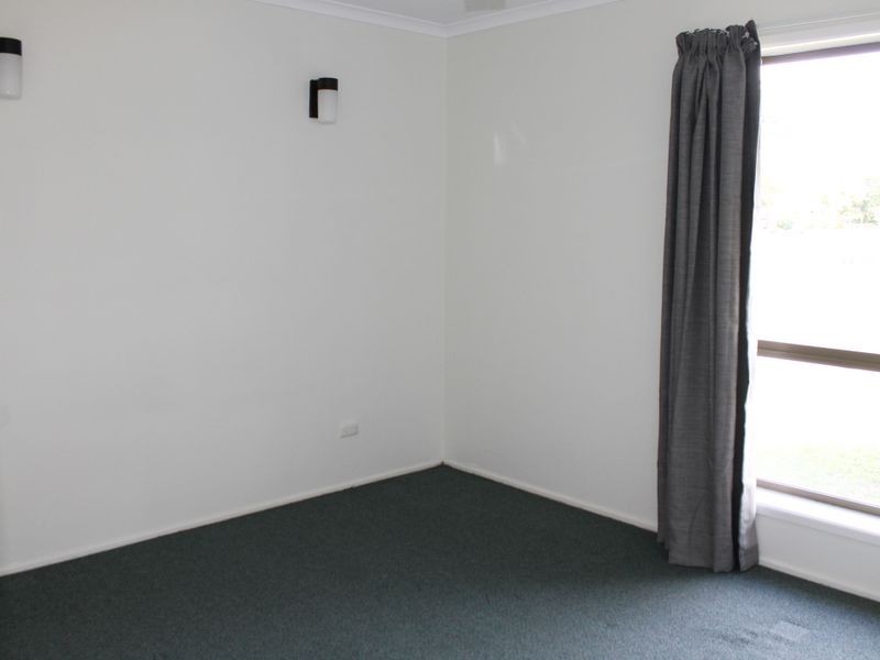 46 Katandra Street, Boyne Island QLD 4680