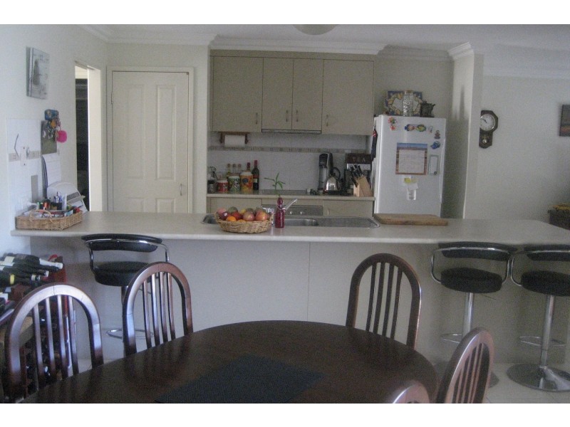 2 Sun Court, Calliope QLD 4680