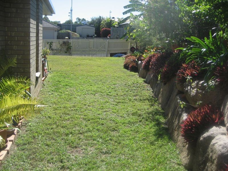 2 Sun Court, Calliope QLD 4680