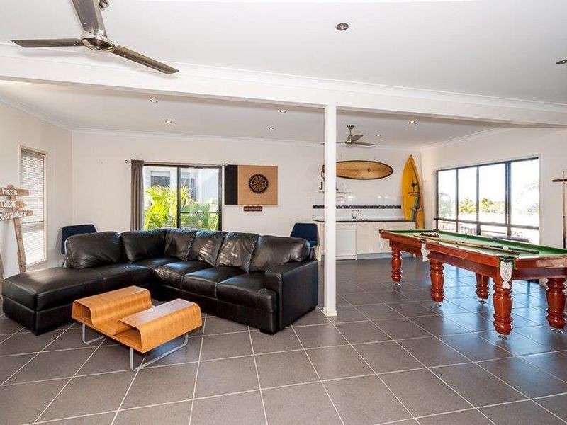 35 Lighthouse Drive, Boyne Island QLD 4680