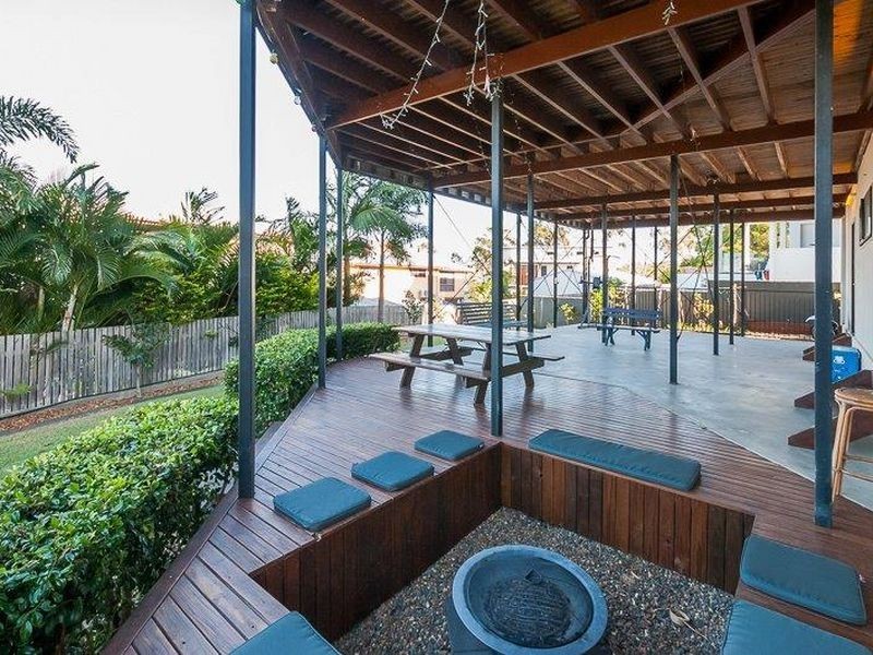 35 Lighthouse Drive, Boyne Island QLD 4680