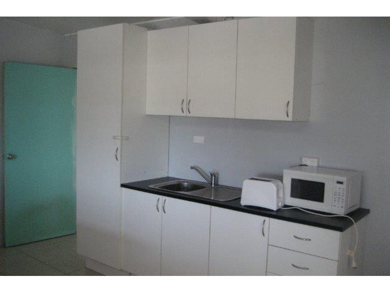 55767 Bruce Highway, Raglan QLD 4697