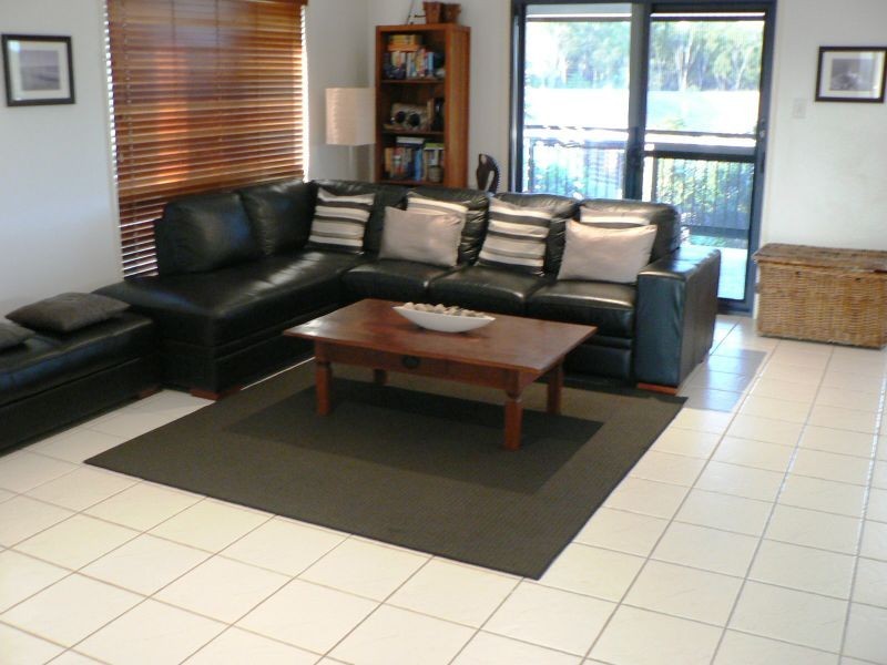 12 SAYRE CRESCENT, Boyne Island QLD 4680