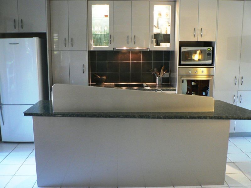 12 SAYRE CRESCENT, Boyne Island QLD 4680