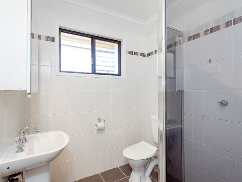 72 Wyndham Ave, Boyne Island QLD 4680