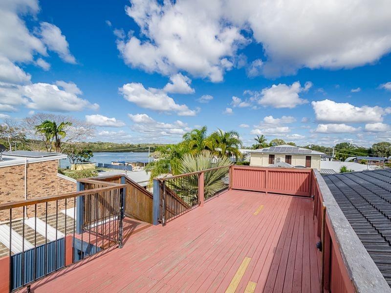 72 Wyndham Ave, Boyne Island QLD 4680
