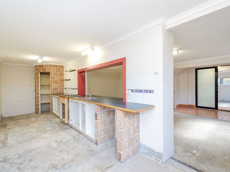 72 Wyndham Ave, Boyne Island QLD 4680