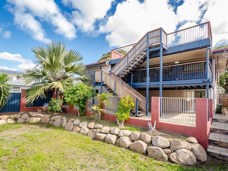 72 Wyndham Ave, Boyne Island QLD 4680