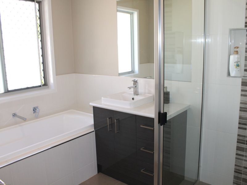 11 Groper Street, Tannum Sands QLD 4680