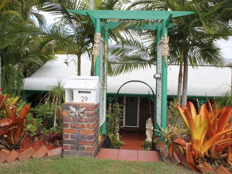 29 Brin Street, Boyne Island QLD 4680