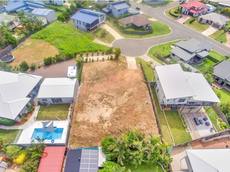 5 Danielle Court, Boyne Island QLD 4680
