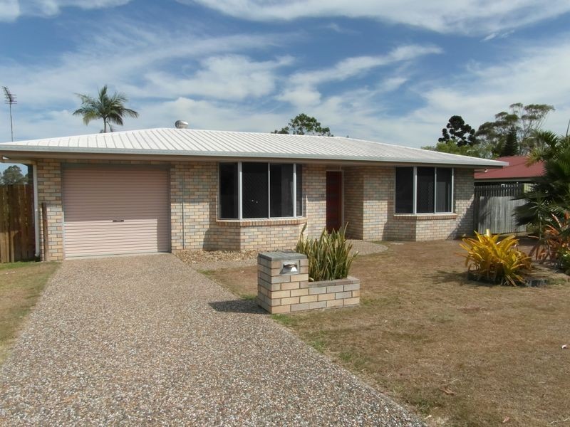 33 BRIN STREET, Boyne Island QLD 4680