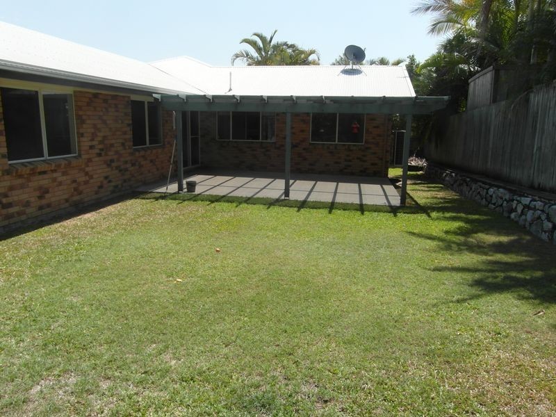 21 GEOFFREY THOMAS DRIVE, Tannum Sands QLD 4680