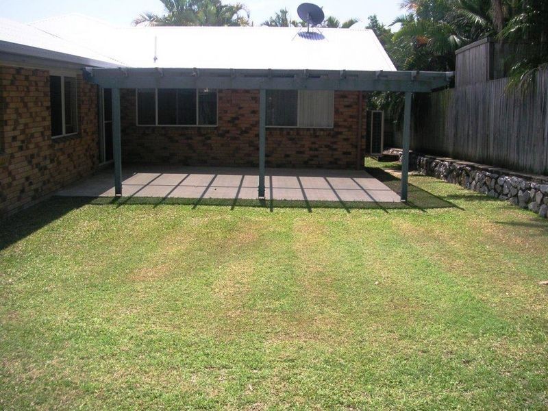 21 GEOFFREY THOMAS DRIVE, Tannum Sands QLD 4680