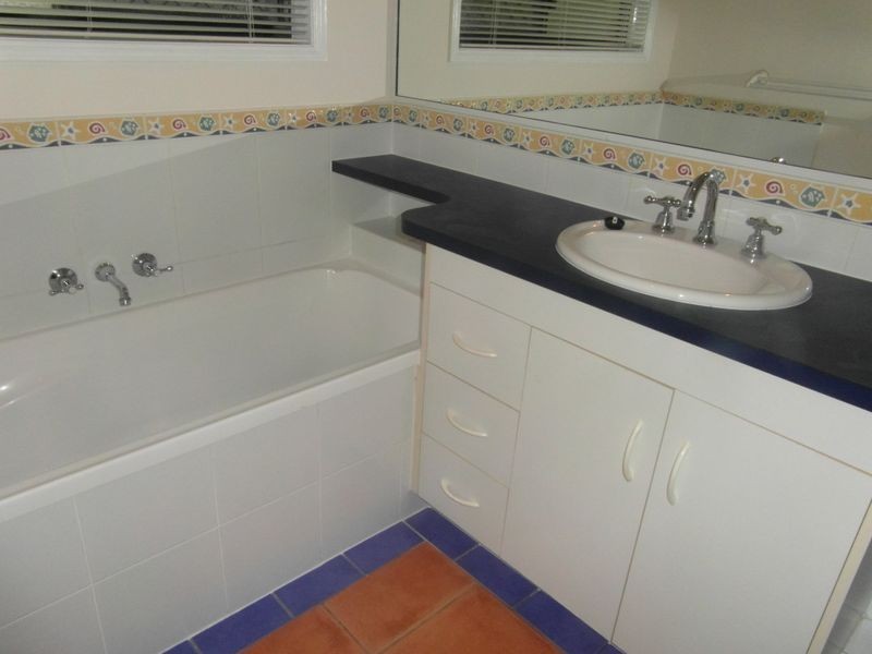 14 CAVELLA DRIVE, Glen Eden QLD 4680