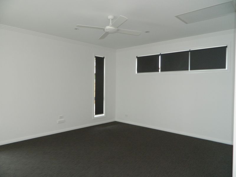 61 THE OAKS ROAD, Tannum Sands QLD 4680