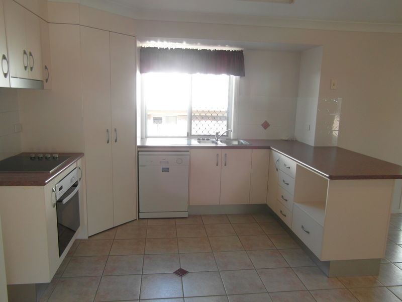 1/42 GOLFVIEW DRIVE, Boyne Island QLD 4680