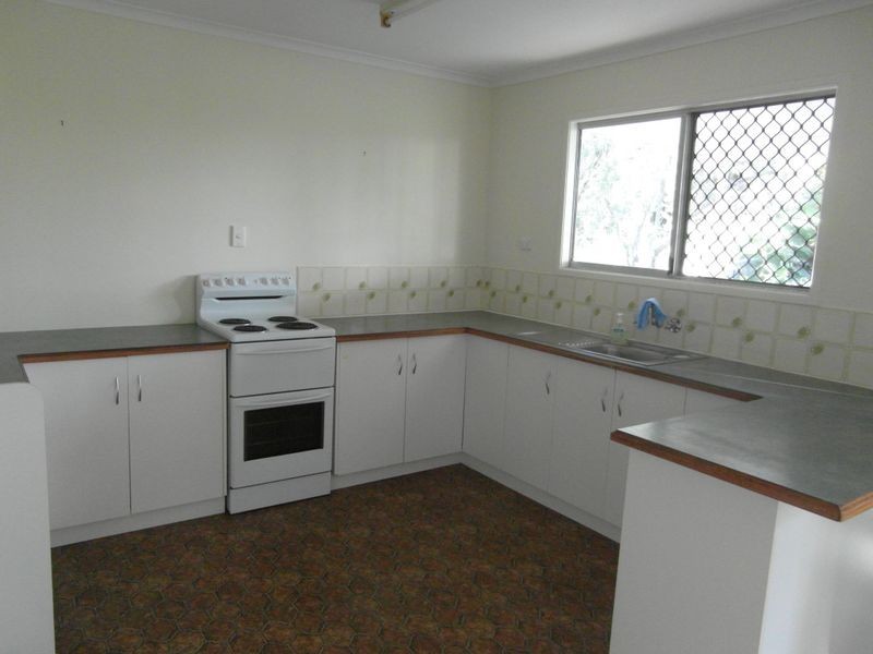 29 MACEDON STREET, Tannum Sands QLD 4680
