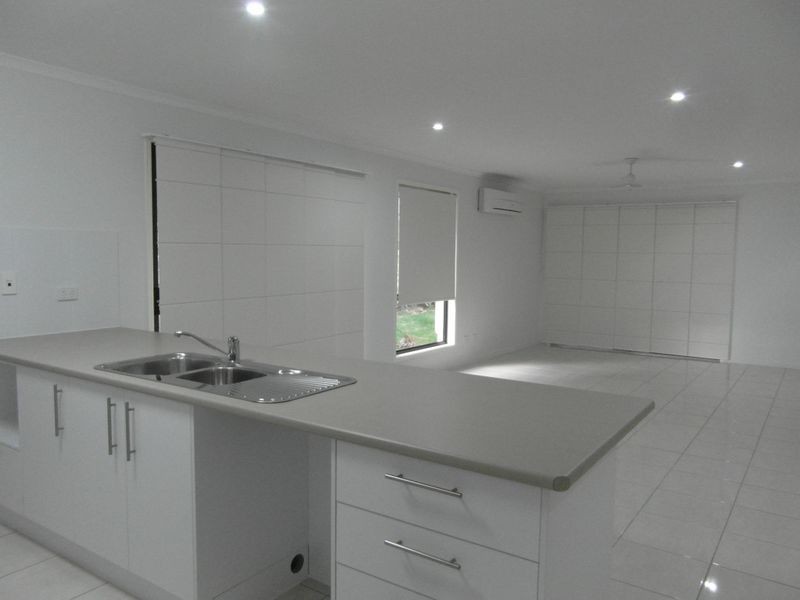 66 WYNDHAM AVENUE, Boyne Island QLD 4680