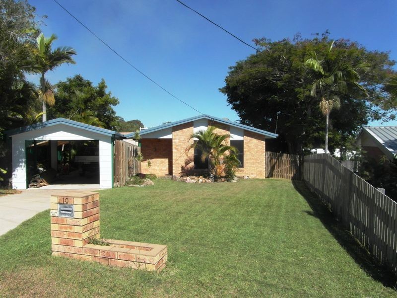 10 MARQUIS COURT, Tannum Sands QLD 4680