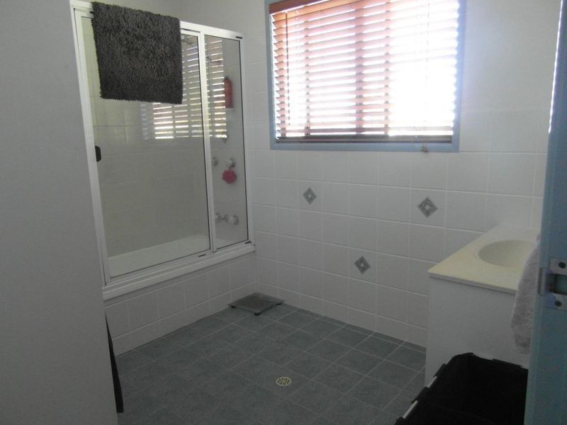 69 KATANDRA STREET, Boyne Island QLD 4680