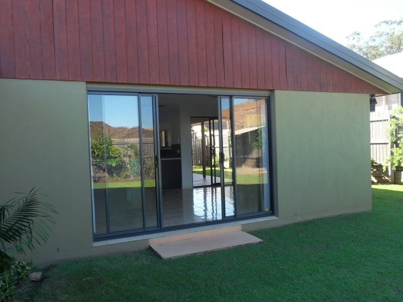 10 MELANIE COURT, Boyne Island QLD 4680