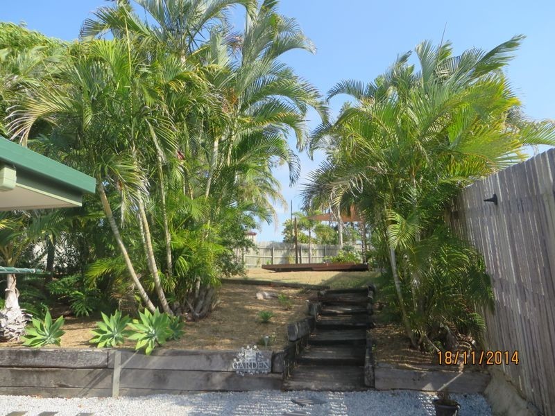 2/36 LANGDON STREET, Tannum Sands QLD 4680