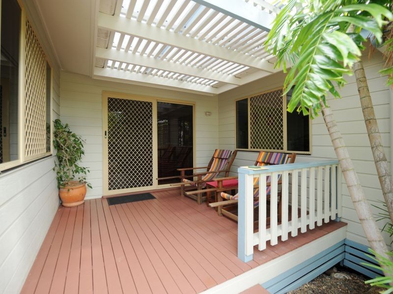 9 CURRAWONG COURT, Boyne Island QLD 4680
