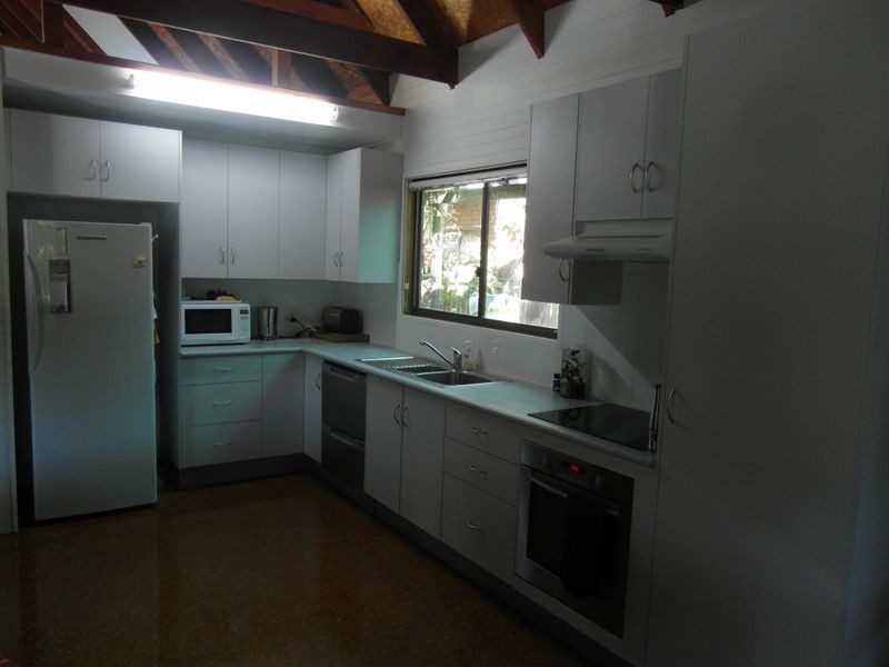 21 Orana Avenue, Boyne Island QLD 4680