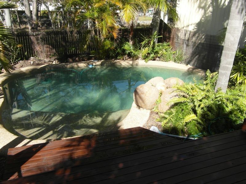 21 Orana Avenue, Boyne Island QLD 4680