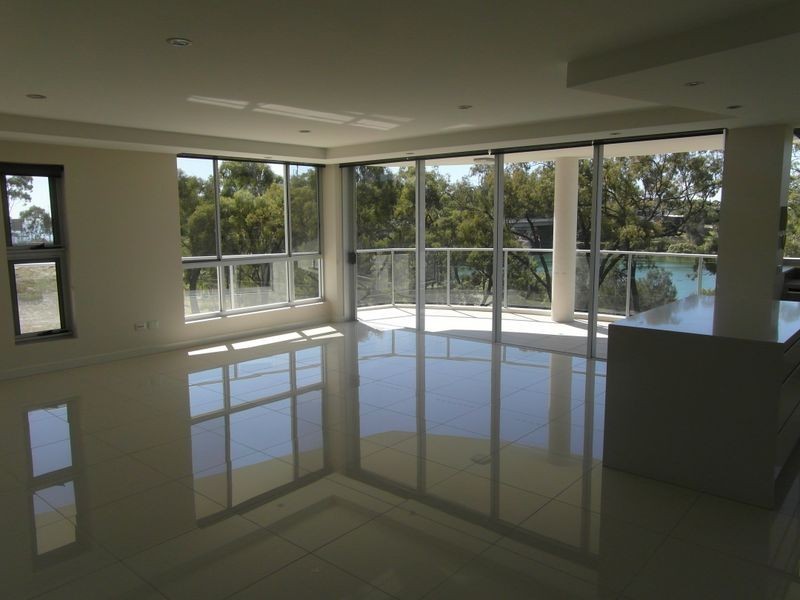 7/2 THE PROMENADE, Boyne Island QLD 4680