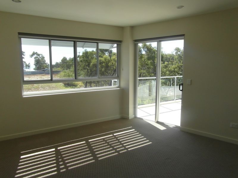 7/2 THE PROMENADE, Boyne Island QLD 4680