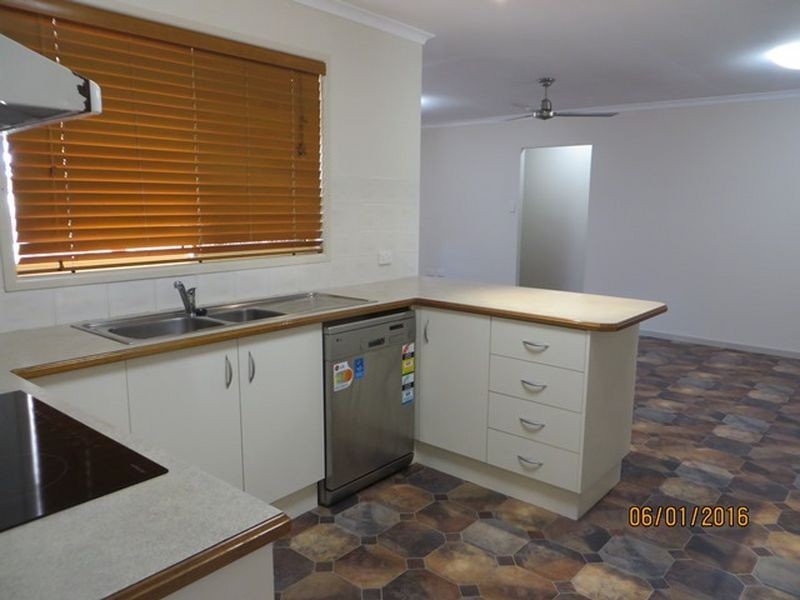 9 BELAH COURT, Boyne Island QLD 4680