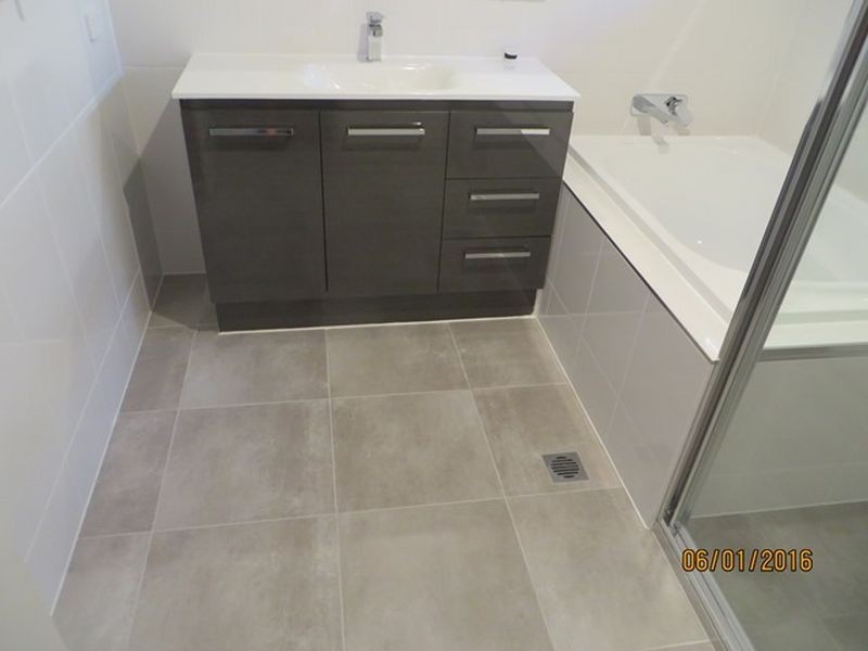 9 BELAH COURT, Boyne Island QLD 4680