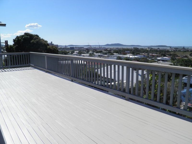 212 GOONDOON STREET, Gladstone QLD 4680