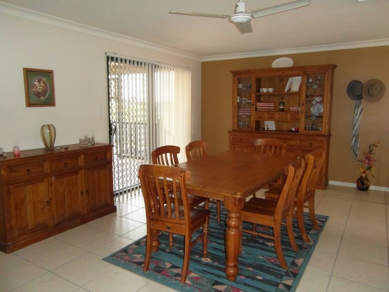 4 LAWRENCE COURT, Tannum Sands QLD 4680