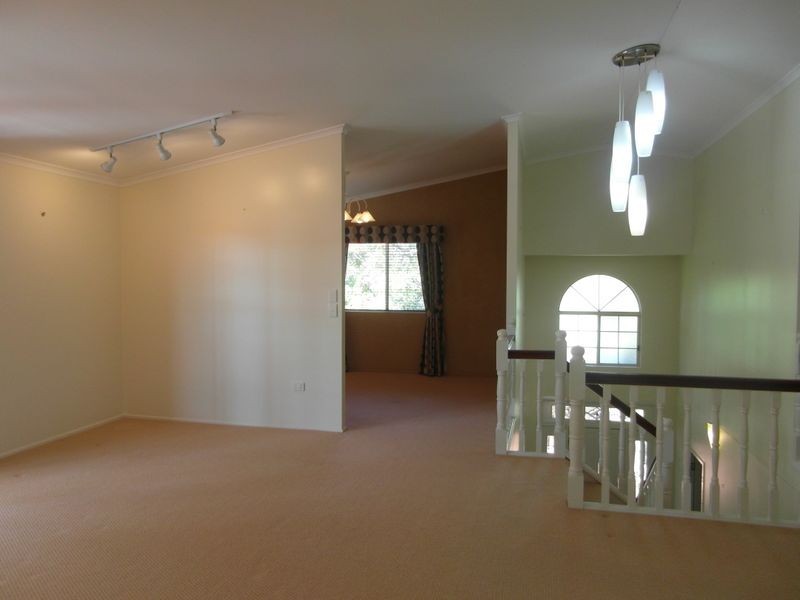 51 BOOTH AVENUE, Tannum Sands QLD 4680