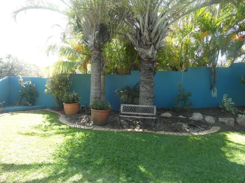 51 BOOTH AVENUE, Tannum Sands QLD 4680