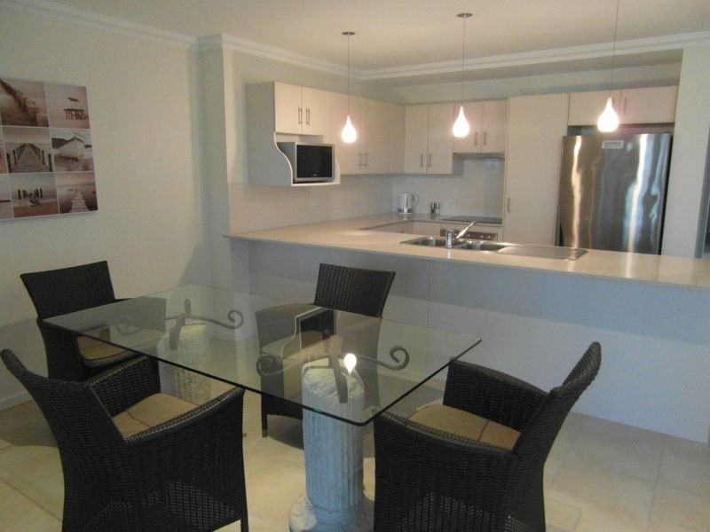 5/8A WYNDHAM AVENUE, Boyne Island QLD 4680