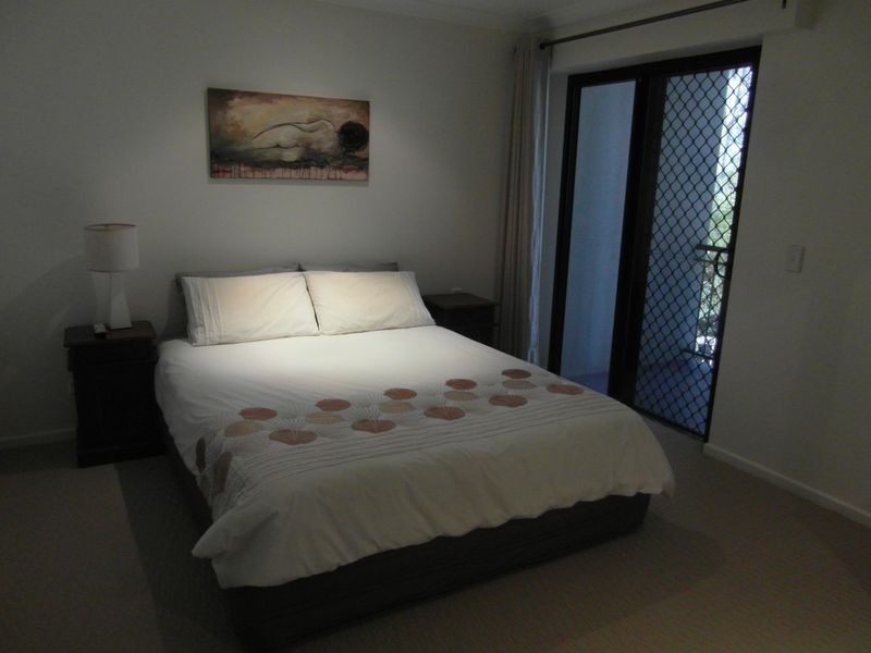 5/8A WYNDHAM AVENUE, Boyne Island QLD 4680