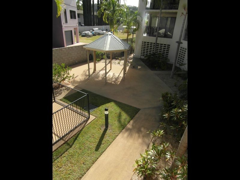 5/8A WYNDHAM AVENUE, Boyne Island QLD 4680